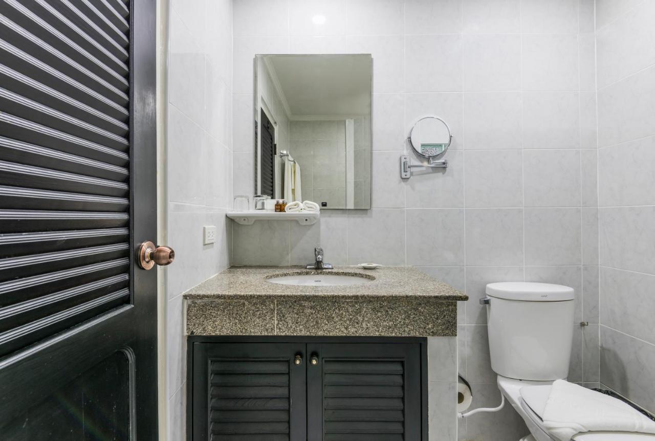 The Ambiance Hotel Патая Екстериор снимка