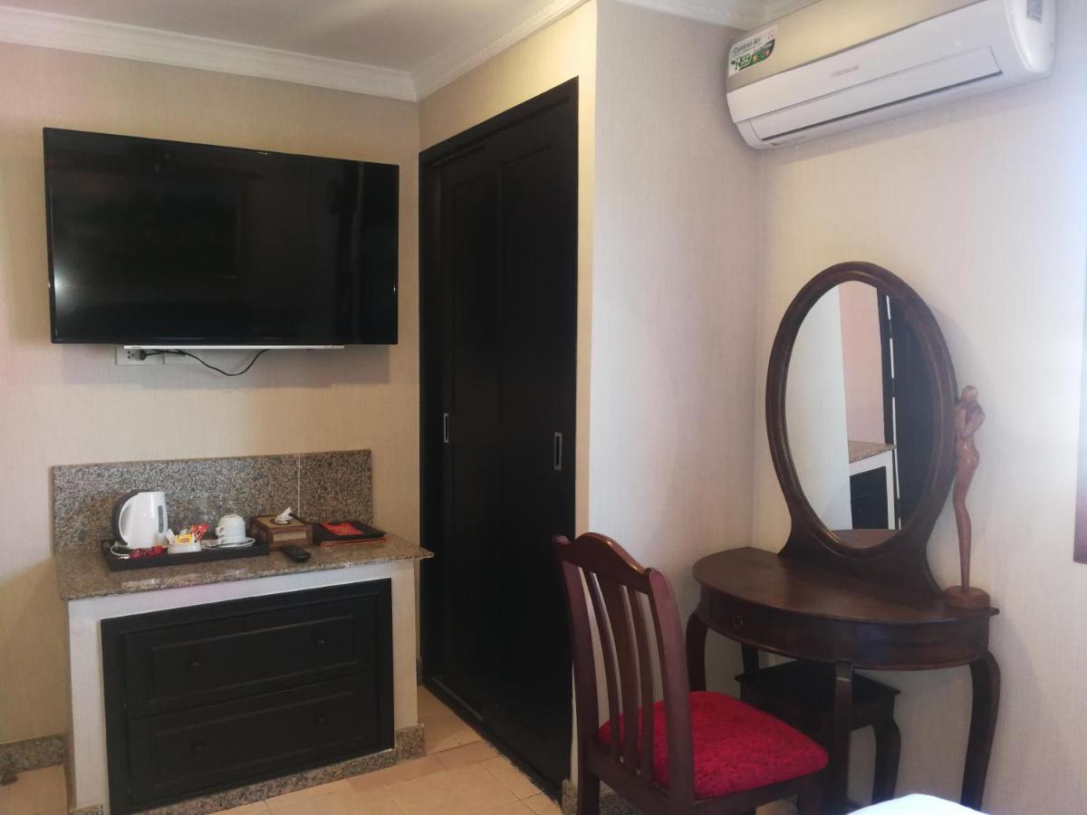 The Ambiance Hotel Патая Екстериор снимка