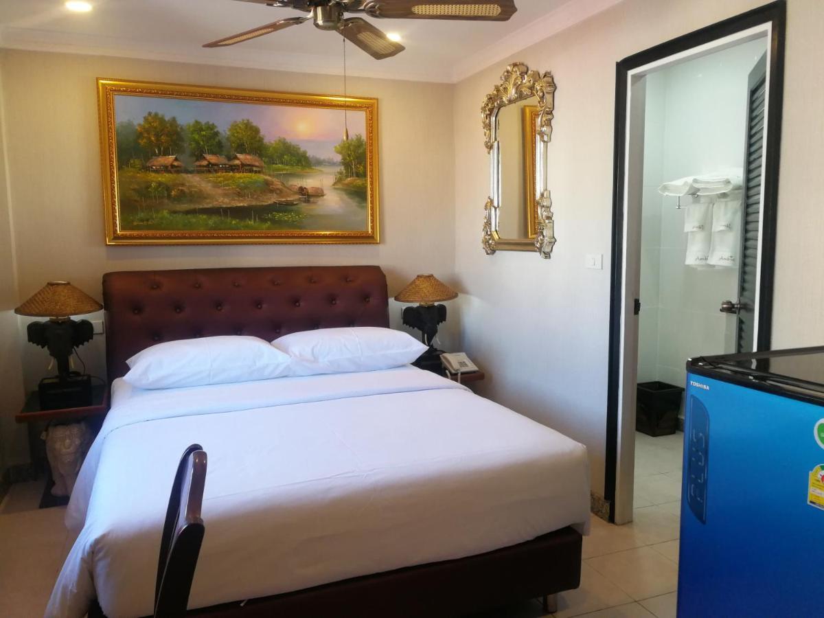 The Ambiance Hotel Патая Екстериор снимка